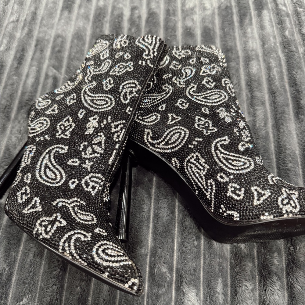Steve Madden Black and White Sparkle Ankle Boots